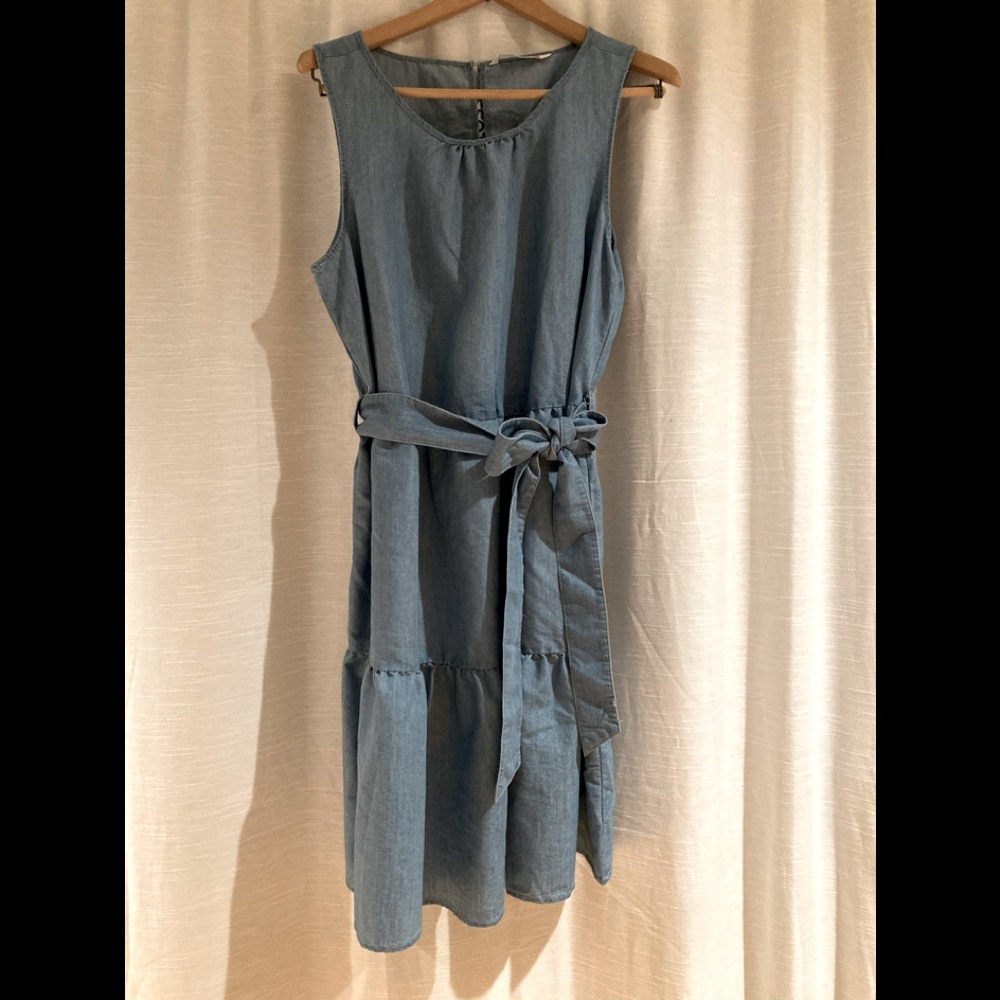 Blue Jean Dress with Tie Belt. Ruffle Bottom